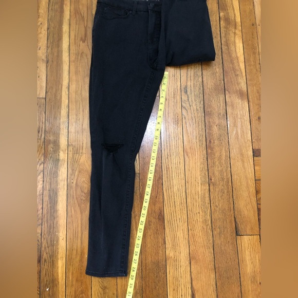 Jeans - Picture 12 of 13